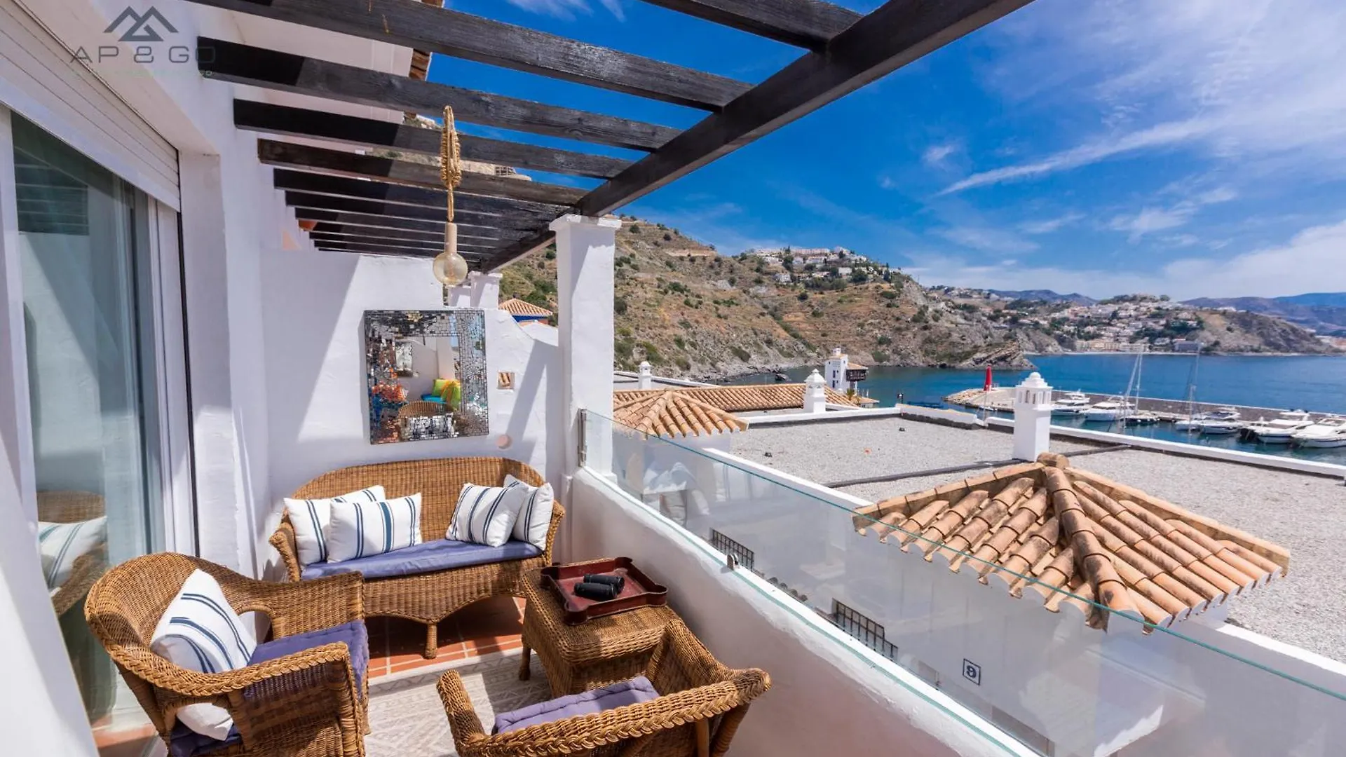 Terrace House Marina Views Apartment La Herradura  La Herradura (Granada)